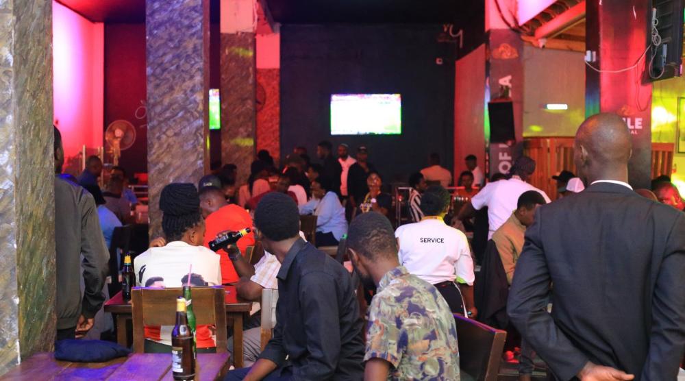 Luxor Bar & Grill