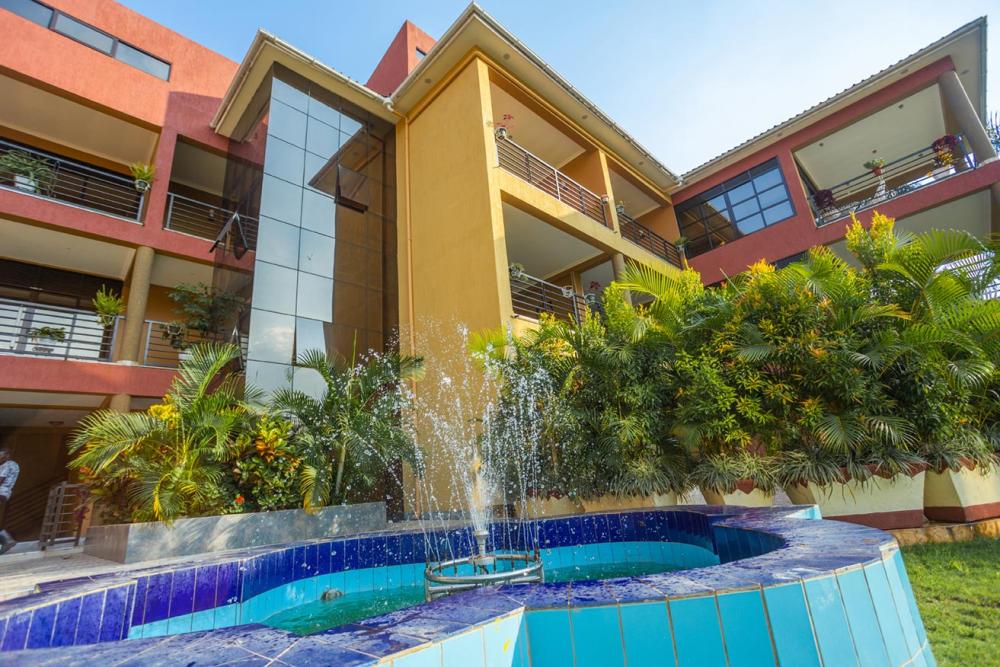 Las Vegas Hotel, Bunga
