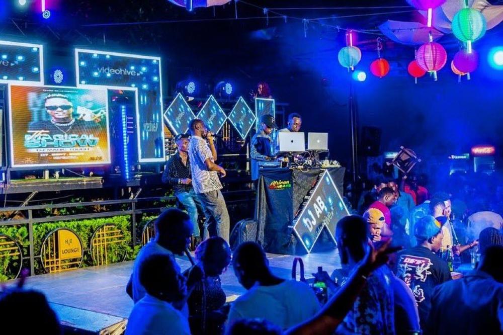 H20 Lounge Kololo