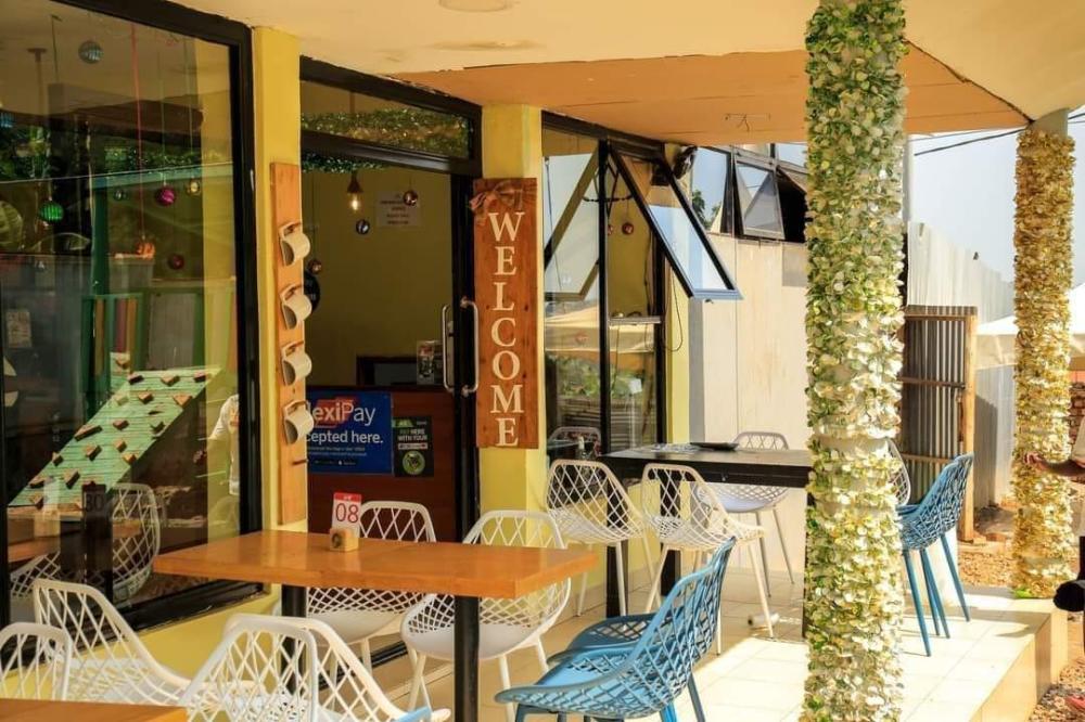 Eunie's Kitchen Restaurant