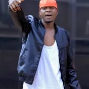 Ayan Zowe
