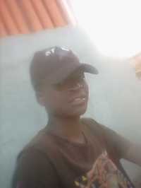 Chris Akon Madder