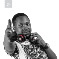 DJ SeniorB