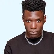 Divini Kay tutunda