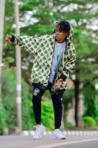 Ezy Blad
