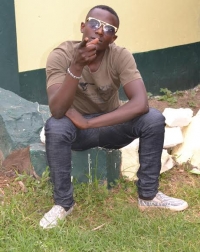 Fadox Omuzibu