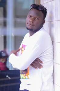 Jonathan H Owakabi