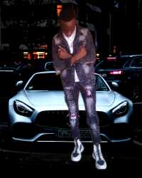Mowzey Official