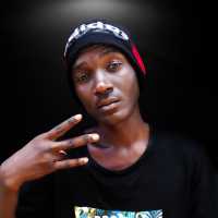 Muna King