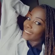 Nimidde Esther