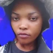 Queen Robz 256
