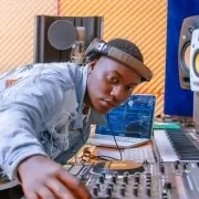 Savage DJ