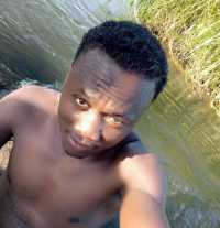 Tonny Yezz